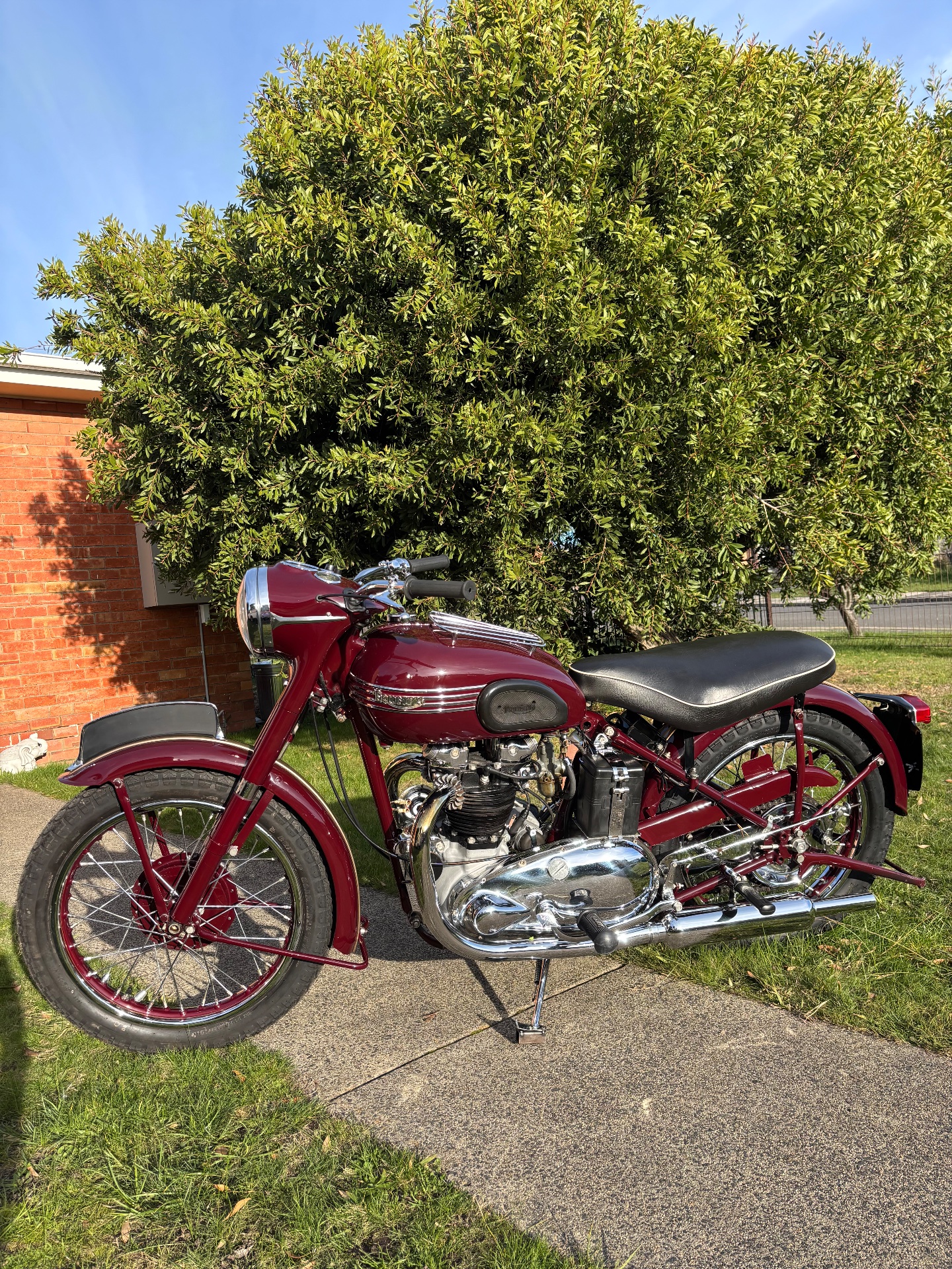 1952 TRIUMPH 5T 500CC TWIN ROAD 
