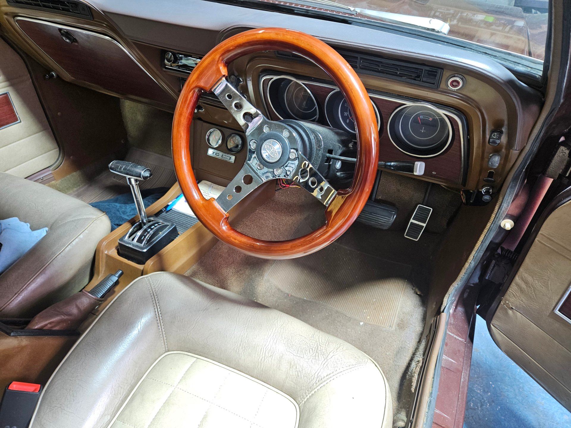1974 FORD CORTINA TC L 3 SP AUTOMATIC 4D SEDAN