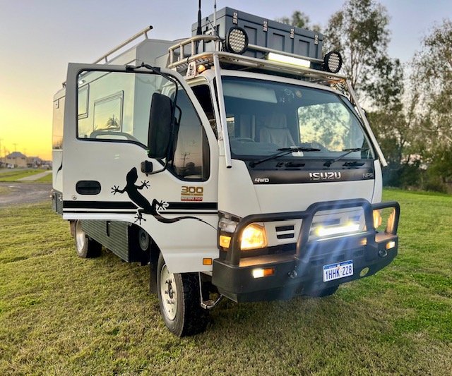 2007 ISUZU 300 SITEC 150 OUTBACK 4X4 CUSTOM