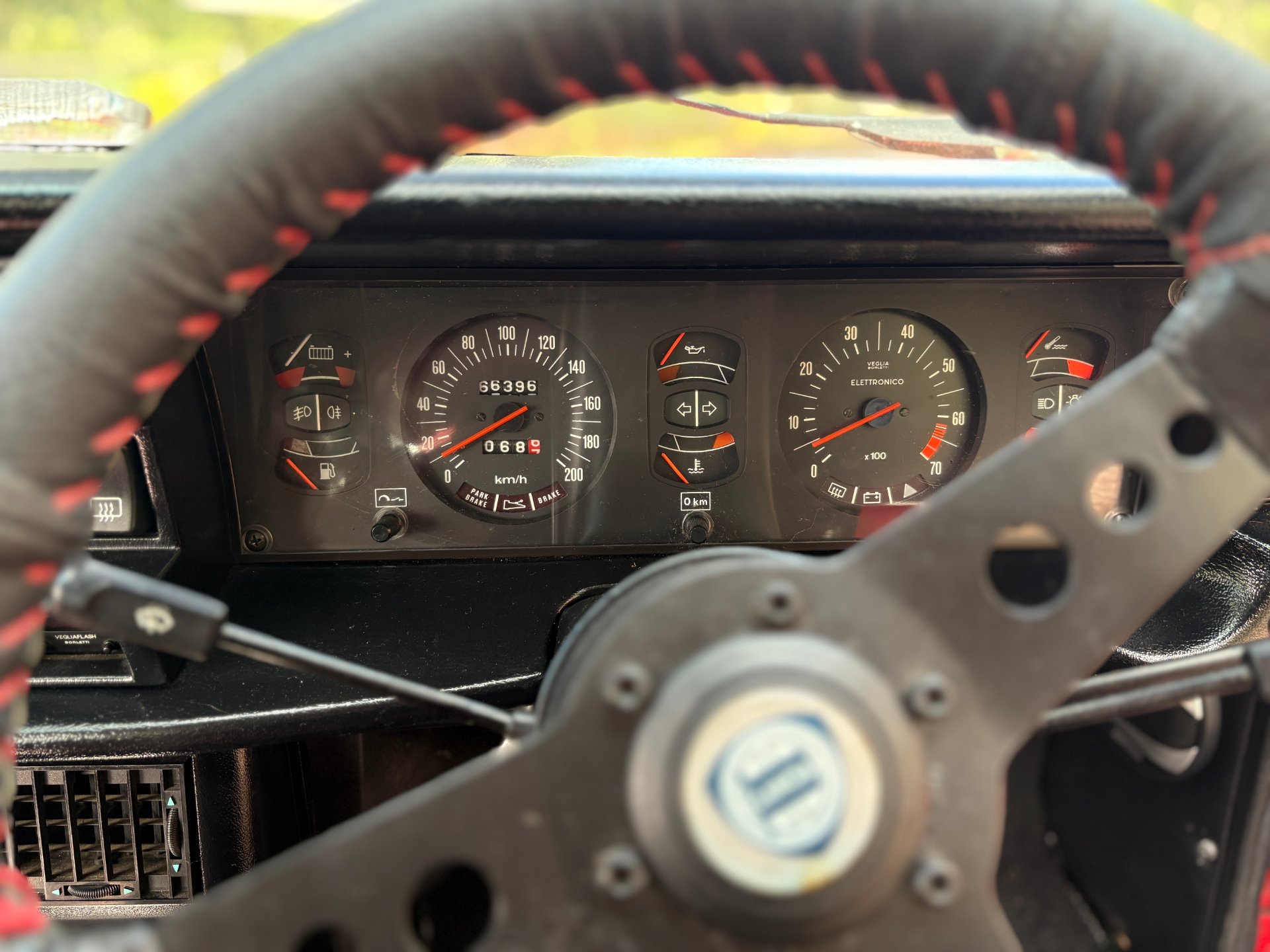 1980 LANCIA BETA 2000 5 SP MANUAL 2D COUPE