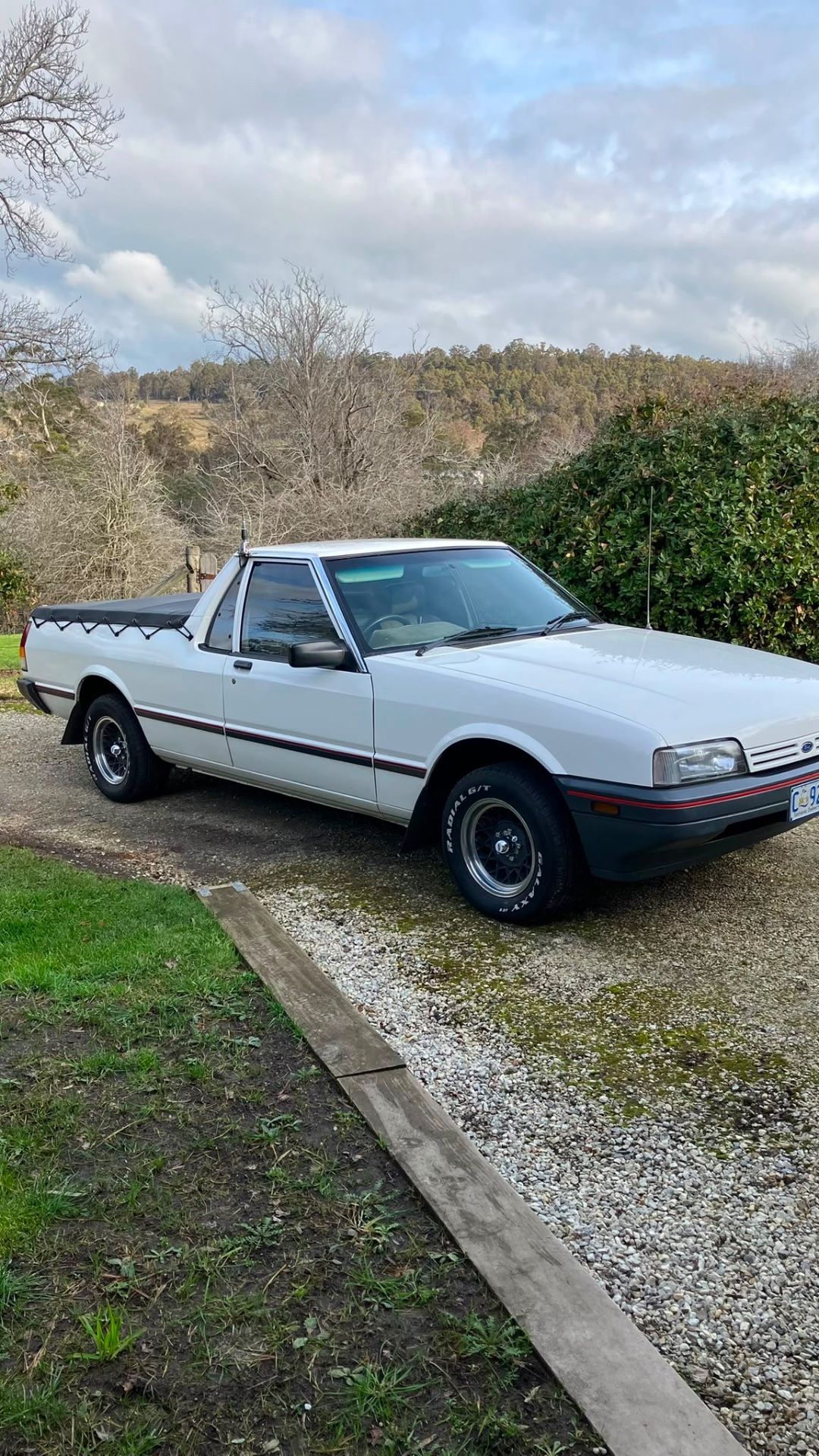 1989 FORD FALCON XF 3 SP AUTOMATIC UTILITY