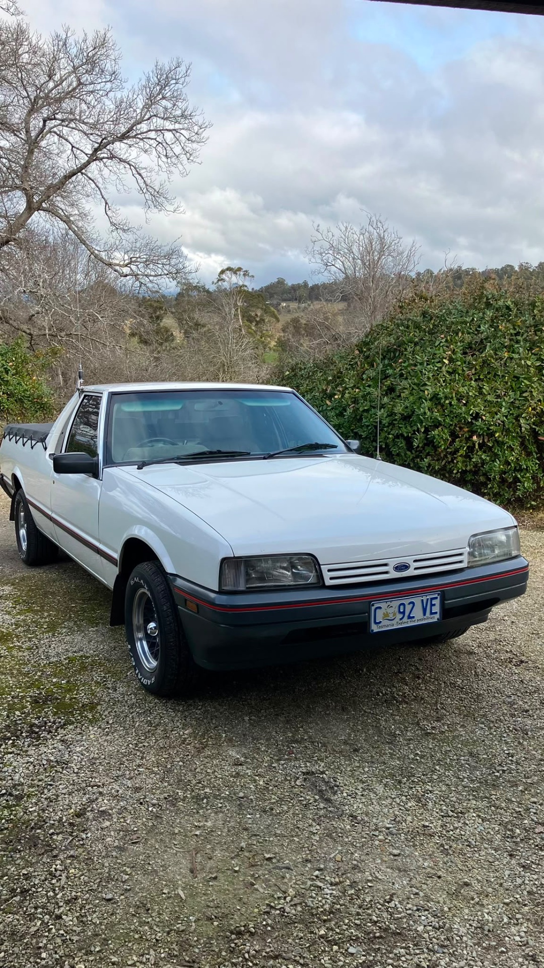 1989 FORD FALCON XF 3 SP AUTOMATIC UTILITY