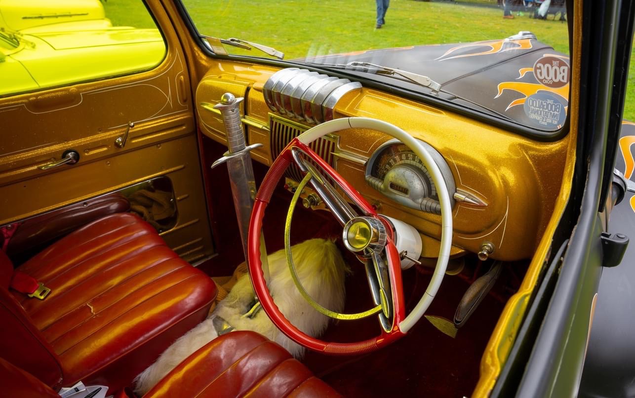 1948 FORD F-1 AUTOMATIC PICK UP