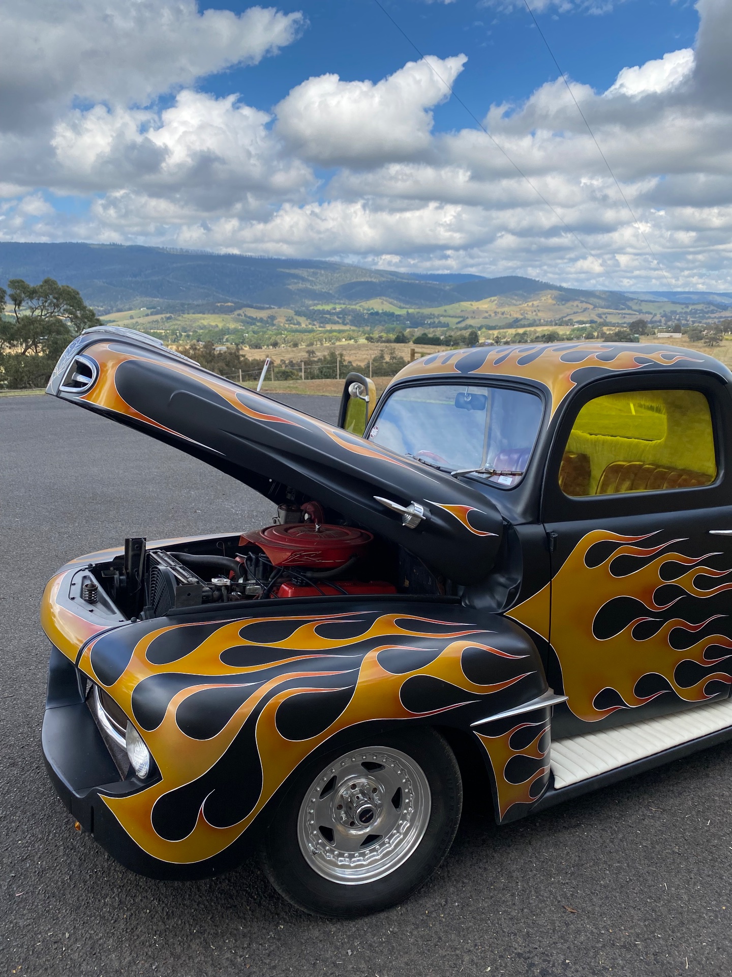 1948 FORD F-1 AUTOMATIC PICK UP