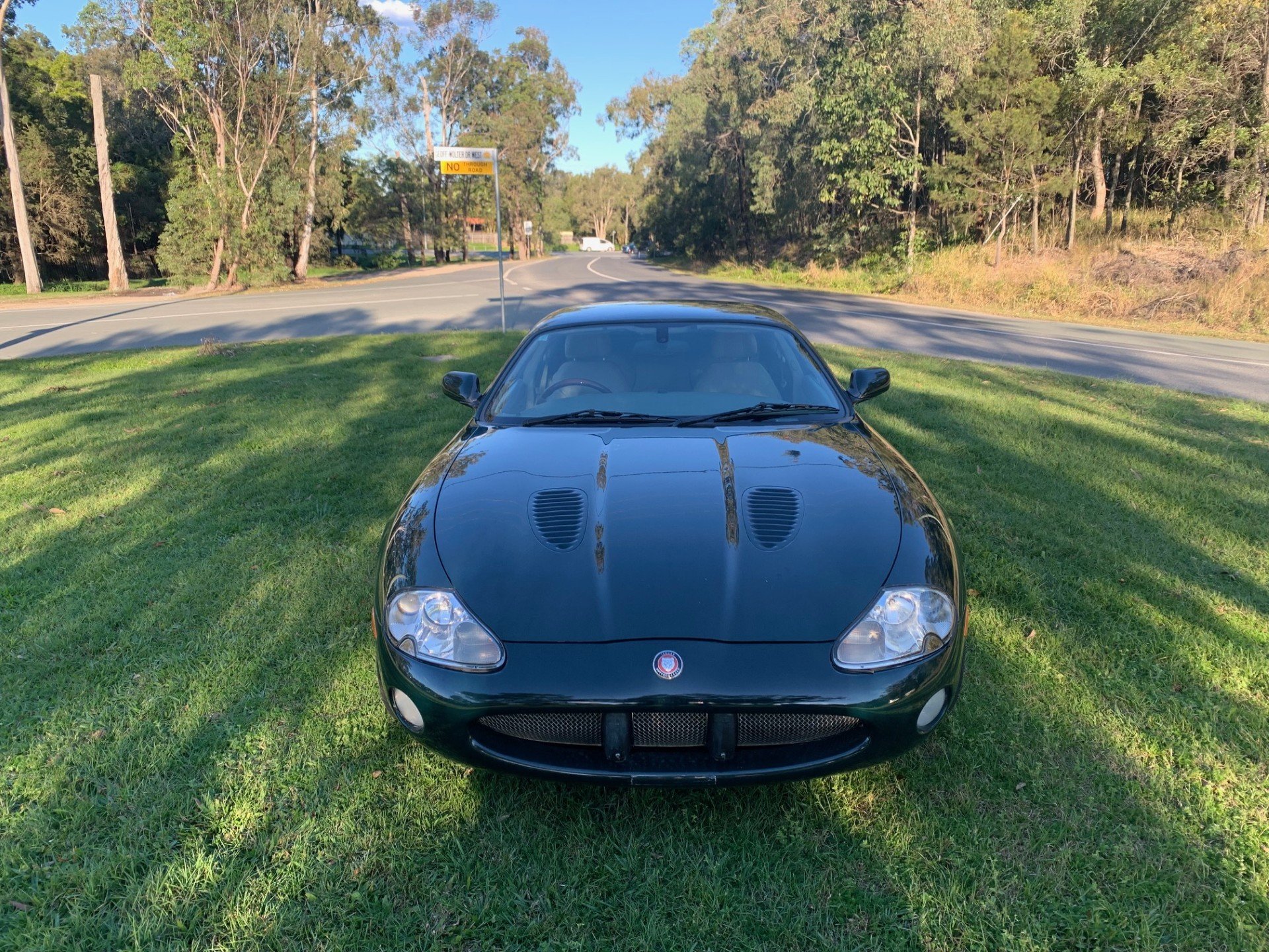 2001 JAGUAR XKR 5 SP AUTOMATIC 2D COUPE