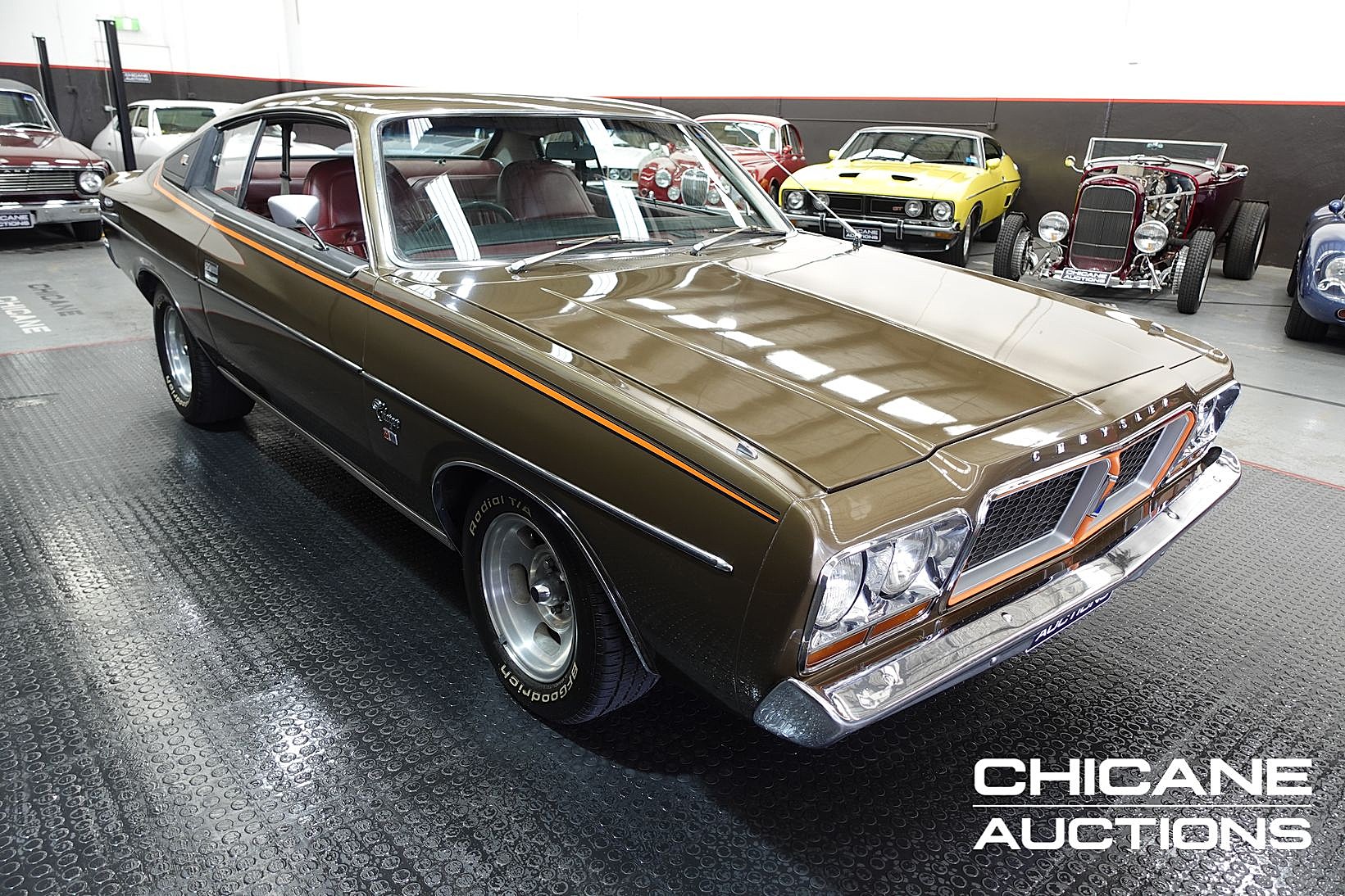 1977 CHRYSLER VALIANT CL CHARGER 770 V8 4 SP MANUAL 2D COUPE