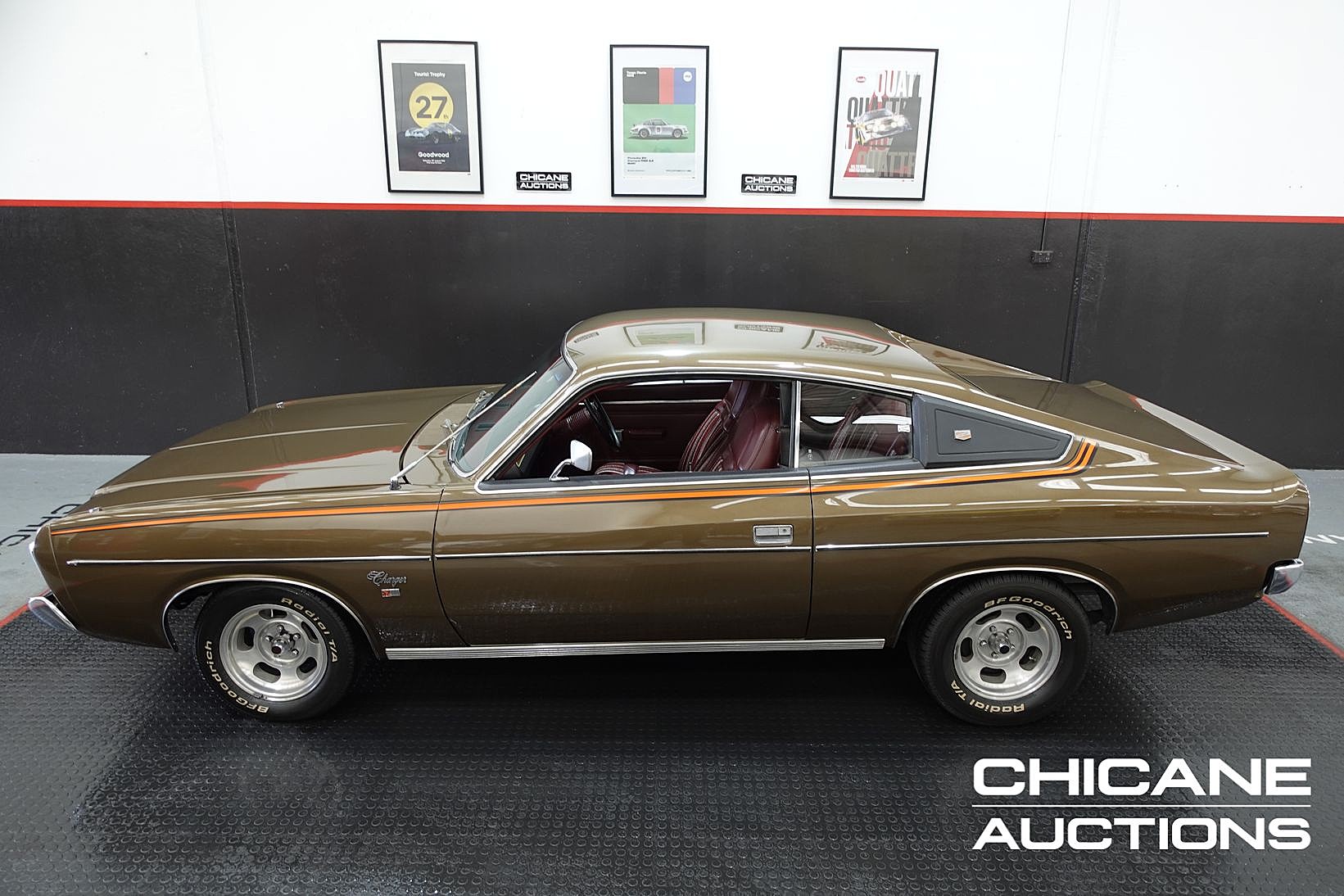 1977 CHRYSLER VALIANT CL CHARGER 770 V8 4 SP MANUAL 2D COUPE
