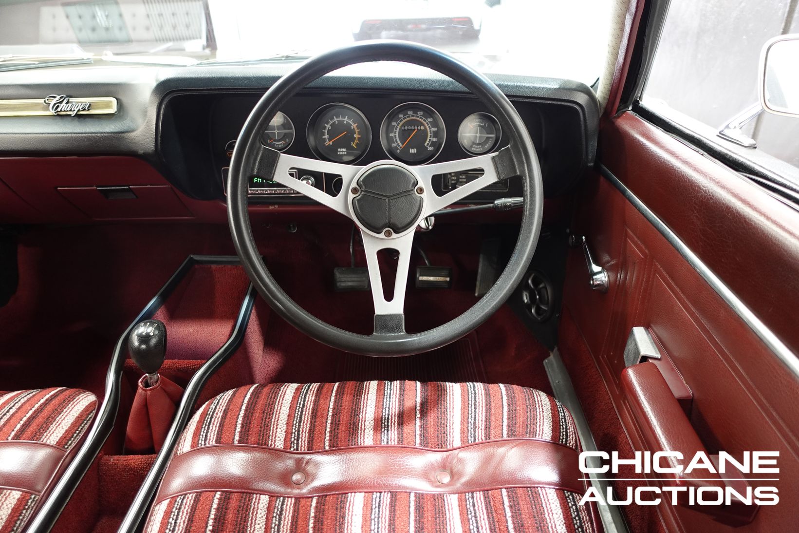 1977 CHRYSLER VALIANT CL CHARGER 770 V8 4 SP MANUAL 2D COUPE