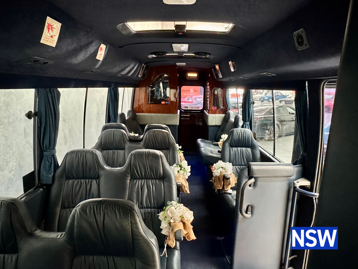 1993 TOYOTA COASTER 15 SEATER 6 CYL DIESEL MANUAL BUS
