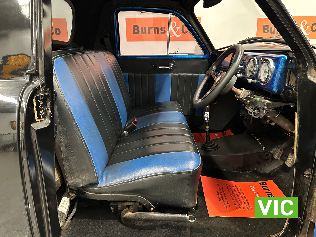 1952 VAUXHALL VELOX ENGINEERED 3.8L V6 MANUAL UTILITY