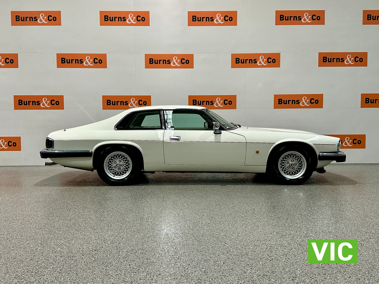 1993 JAGUAR XJS SERIES II 6 CYL AUTO COUPE