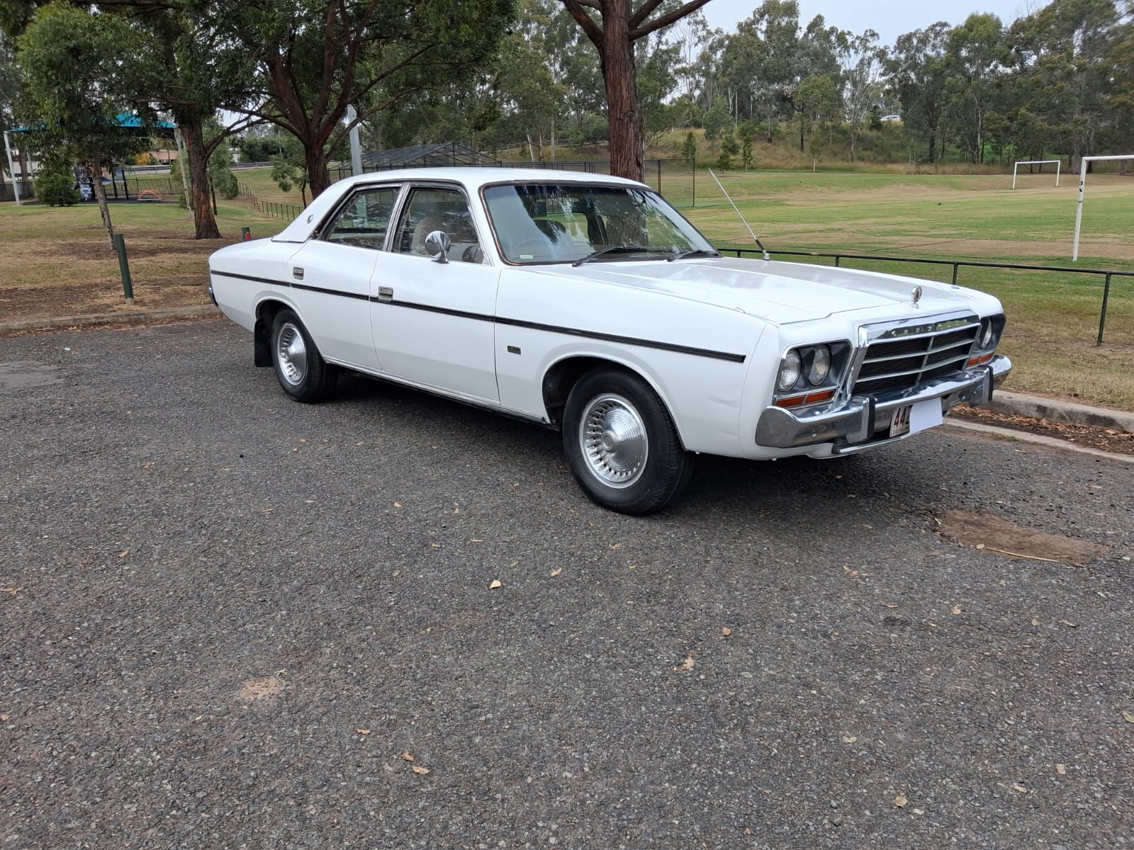 1979 CHRYSLER VALIANT REGAL AUTOMATIC SEDAN