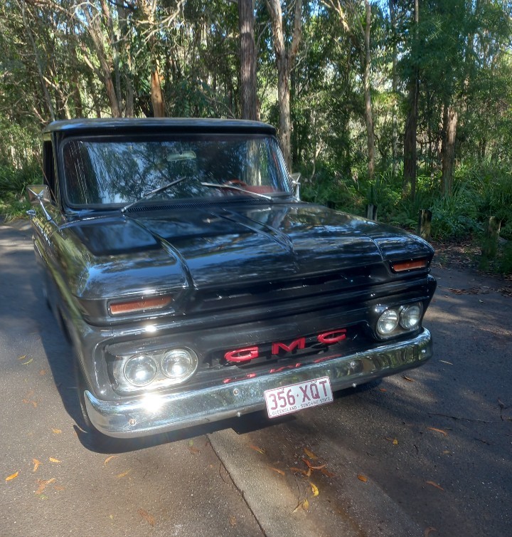 1965 GMC C10 CUSTOM STEPSIDE PICK UP