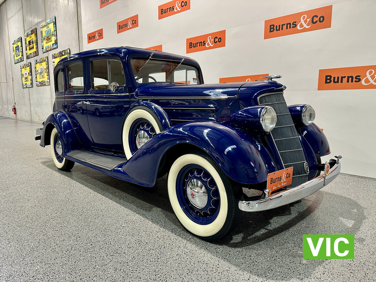 1934 OLDSMOBILE F34 6 CYL MANUAL SALOON