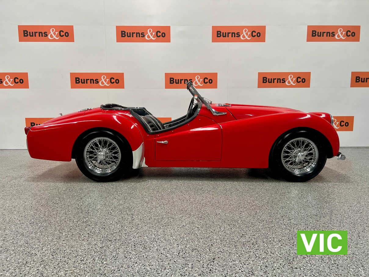 1961 TRIUMPH TR3A 4 CYL MANUAL ROADSTER