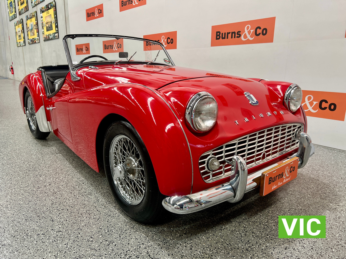 1961 TRIUMPH TR3A 4 CYL MANUAL ROADSTER