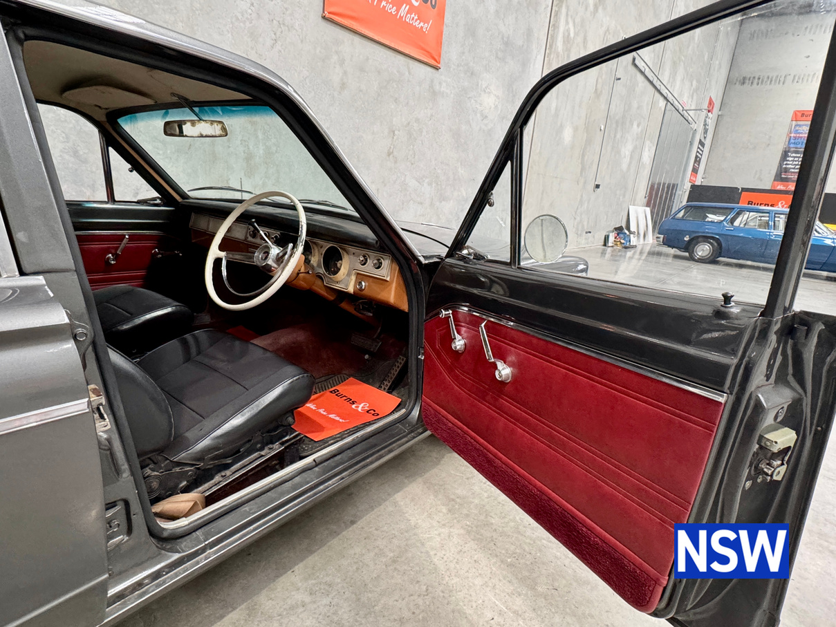 1966 CHRYSLER VALIANT VC 225 6 CYL AUTOMATIC SEDAN