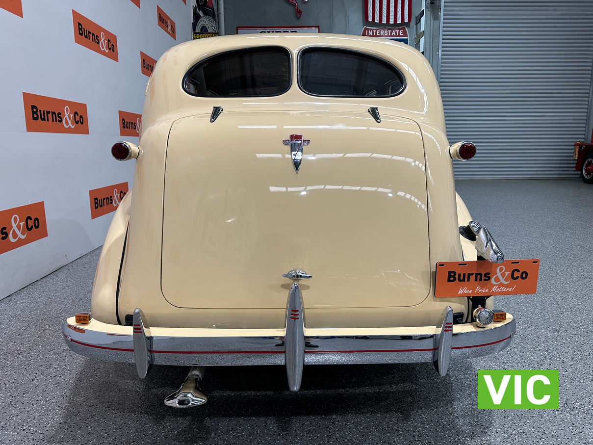 1938 CHEVROLET MASTER DELUXE 6 CYL MANUAL SALOON
