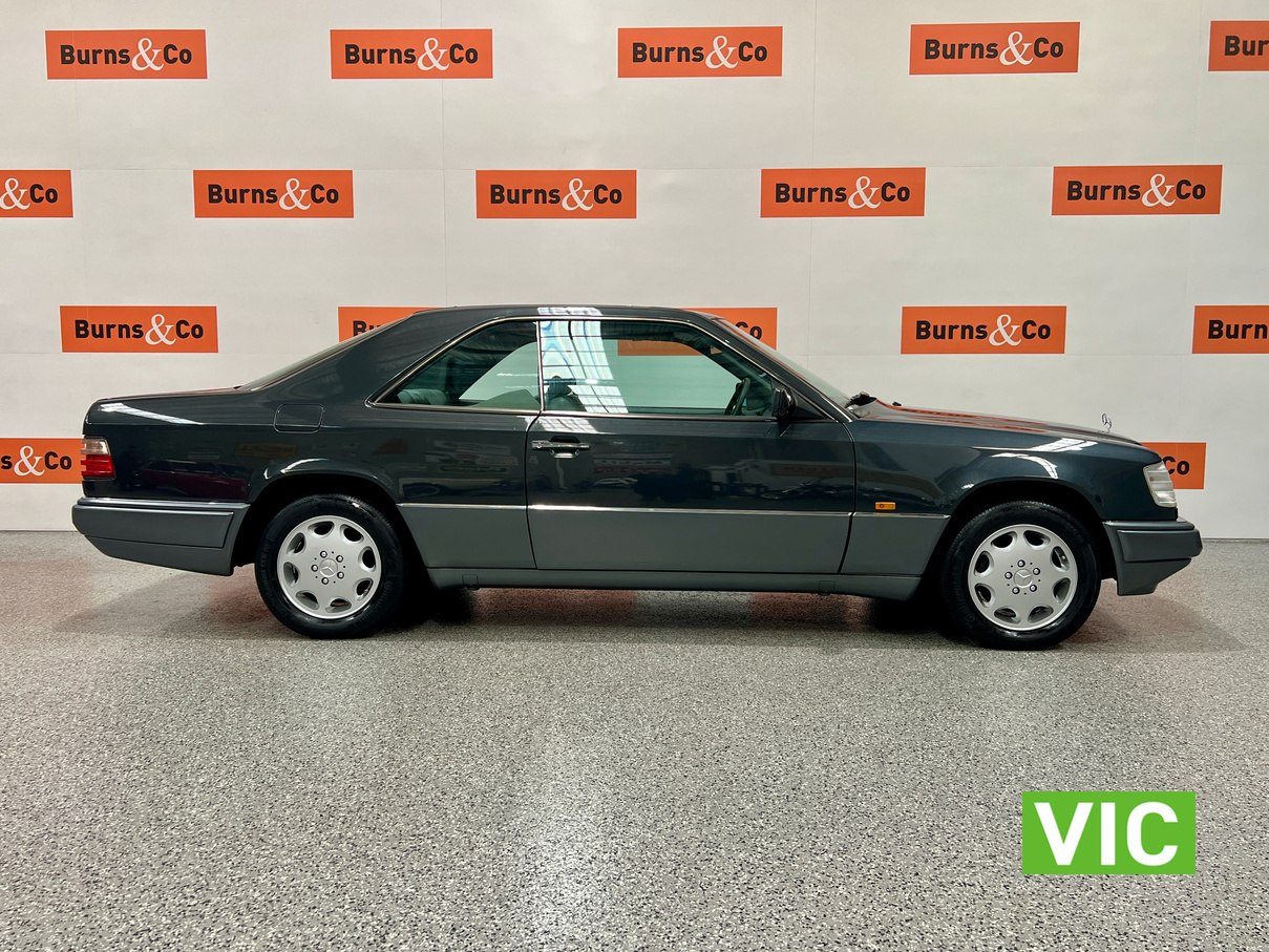 1994 MERCEDES-BENZ E220 4 CYL AUTO COUPE