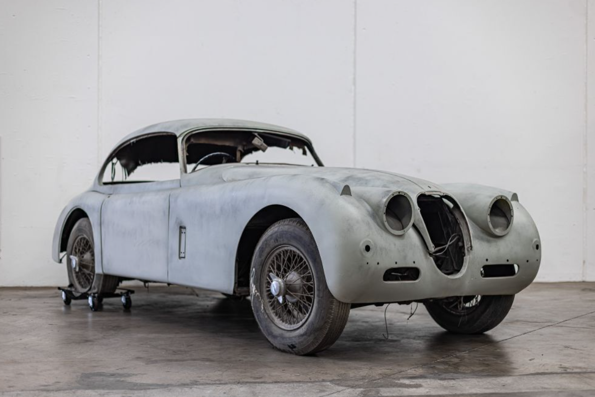 1957 JAGUAR XK150 FHC ROADSTER