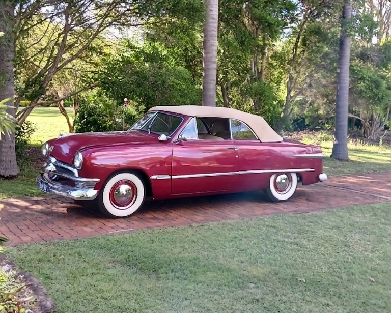 1950 FORD CUSTOM CONVERTIBLE