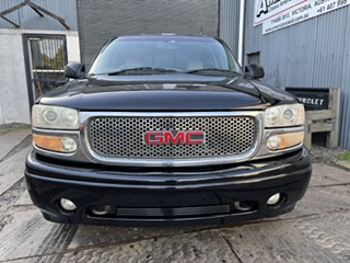 2004 GMC DENALI 1500 RHD AUTOMATIC CREW CAB PICKUP