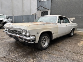 1965 CHEVROLET IMPALA 350 AUTO LHD 4D HARDTOP
