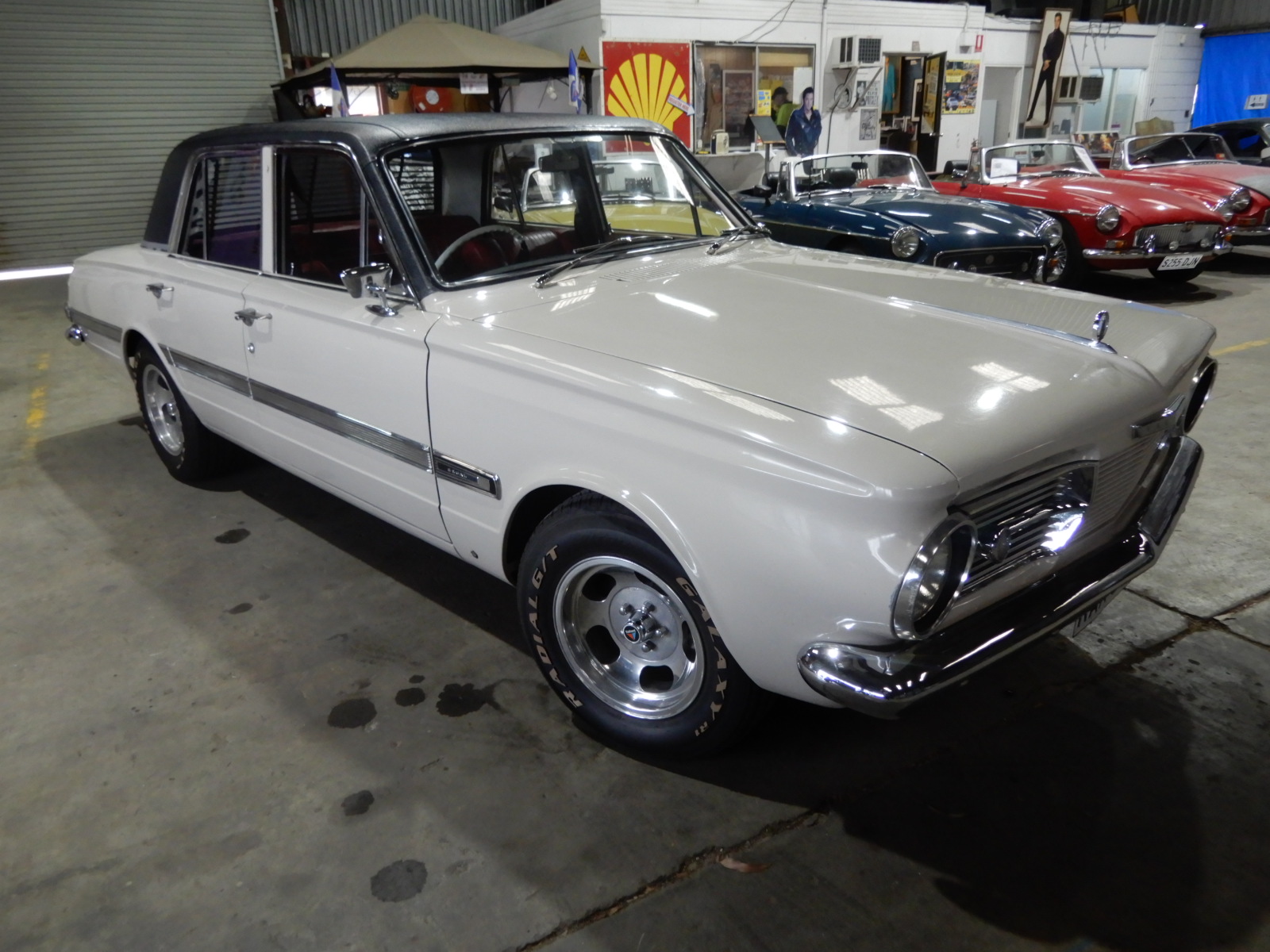 1965 CHRYSLER VALIANT AP6 REGAL AUTOMATIC 4D SEDAN