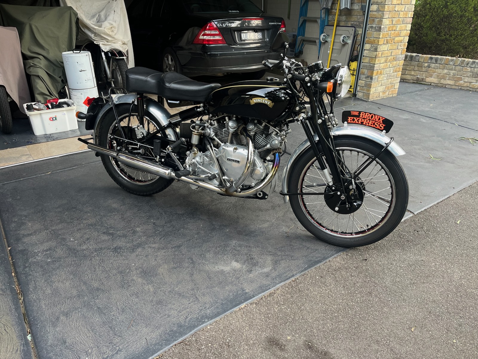 1953 VINCENT RAPIDE ROAD