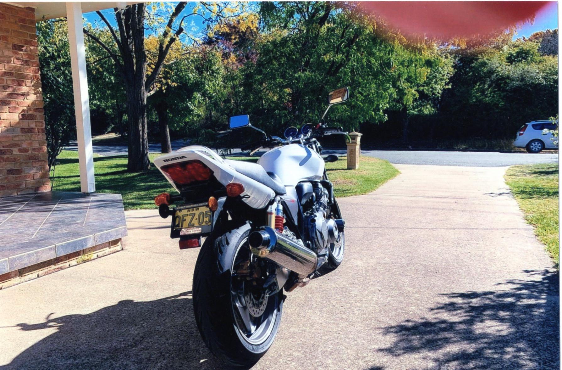 2009 HONDA CB400 ROAD