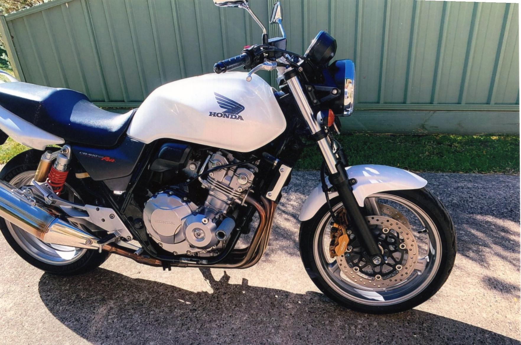 2009 HONDA CB400 ROAD