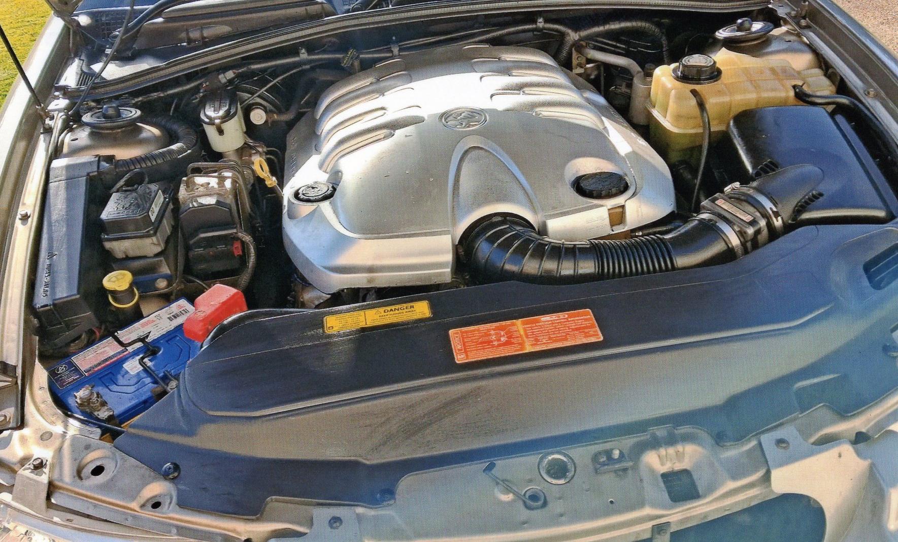 2002 HOLDEN STATESMAN WH AUTOMATIC SEDAN