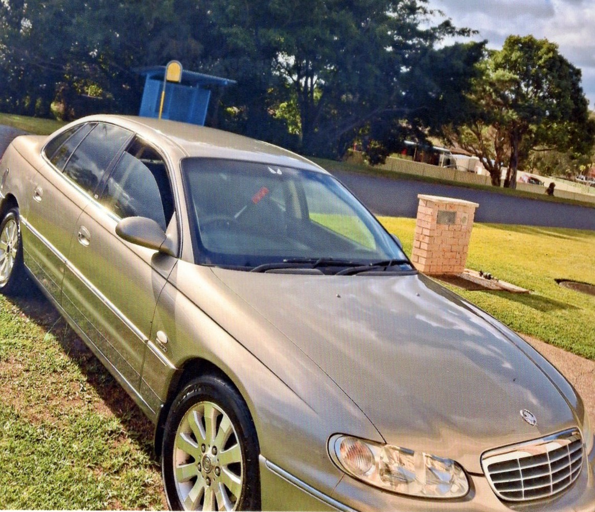 2002 HOLDEN STATESMAN WH AUTOMATIC SEDAN