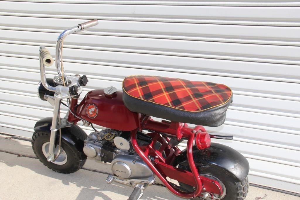 1967 HONDA Z50A MINIBIKE