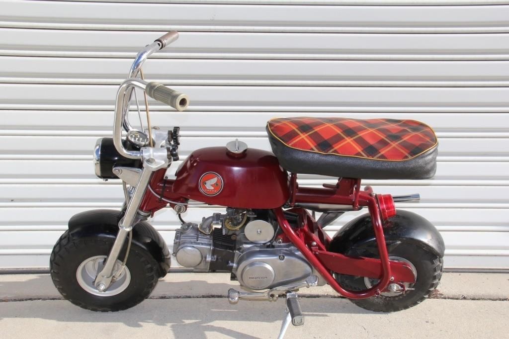 1967 HONDA Z50A MINIBIKE