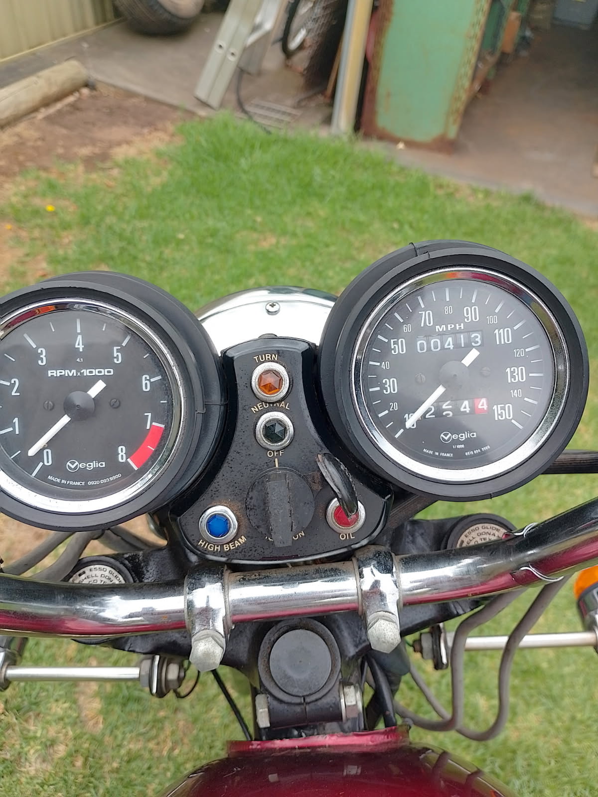 1982 TRIUMPH TSX 750 ROAD