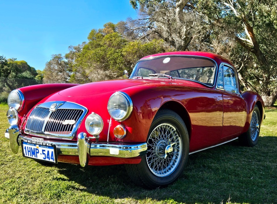 1960 MG MGA FHC MANUAL COUPE