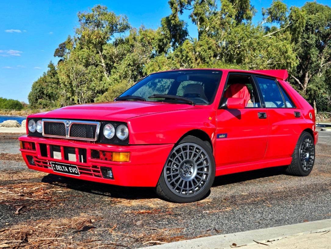 1990 LANCIA DELTA INTEGRALE HF EVO ll MANUAL HATCHBACK 