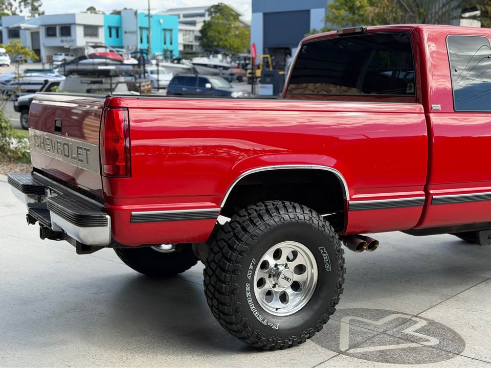 1995 CHEVROLET SILVERADO 4 SP AUTOMATIC XTRA CAB UTILITY