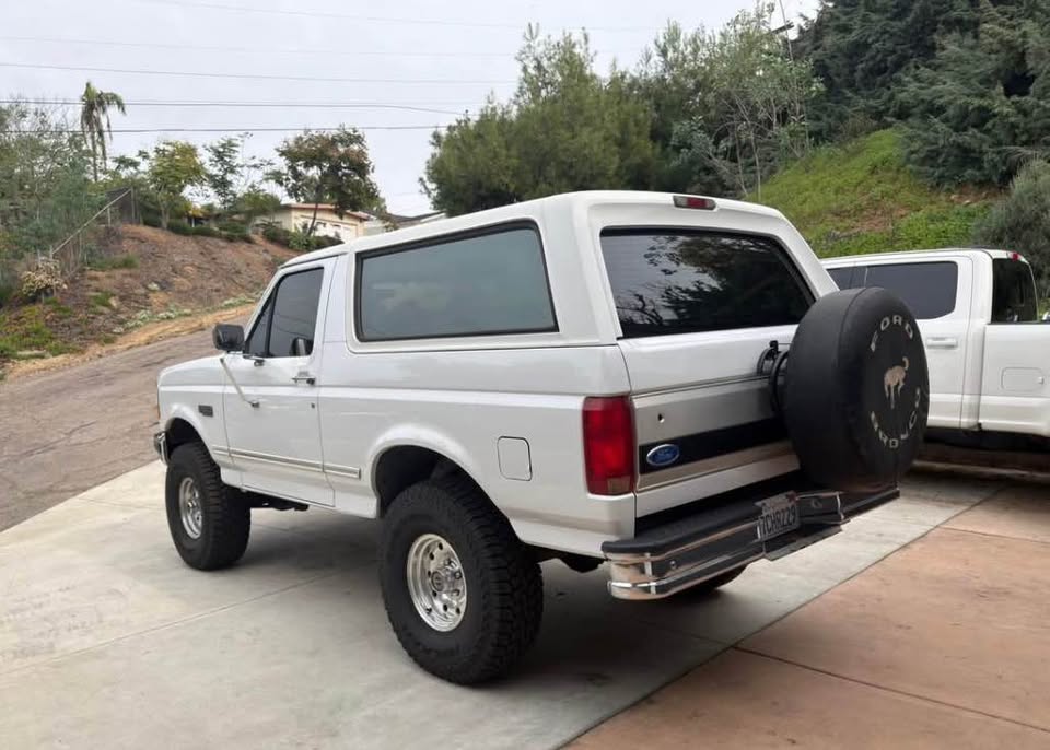 1995 FORD BRONCO 4 SP AUTOMATIC WAGON