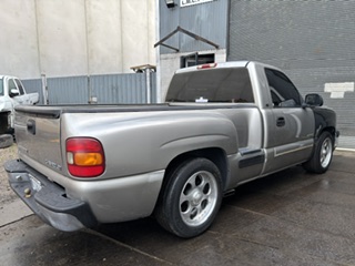 1999 CHEVROLET C1500 AUTOMATIC SINGLE CAB STEPSIDE PICK UP
