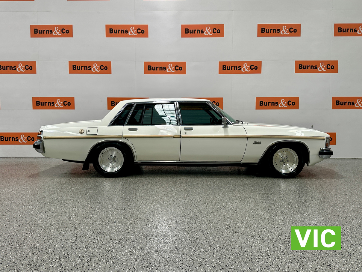 1982 HOLDEN WB STATESMAN DEVILLE 5L V8 AUTO SEDAN