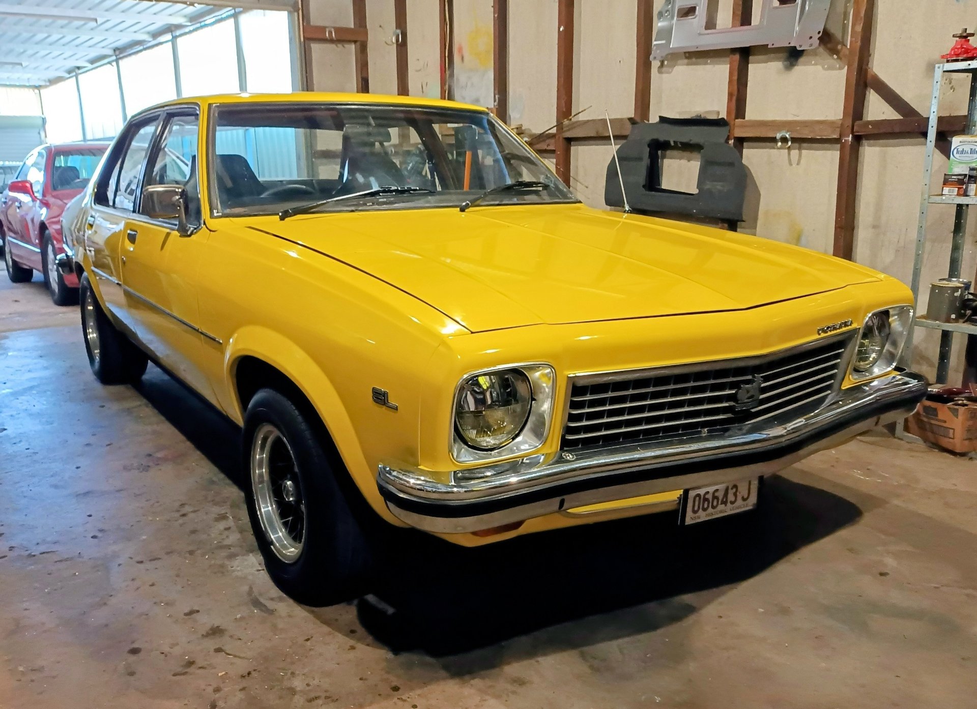 1977 HOLDEN TORANA LX SL 3 SP AUTOMATIC 4D SEDAN