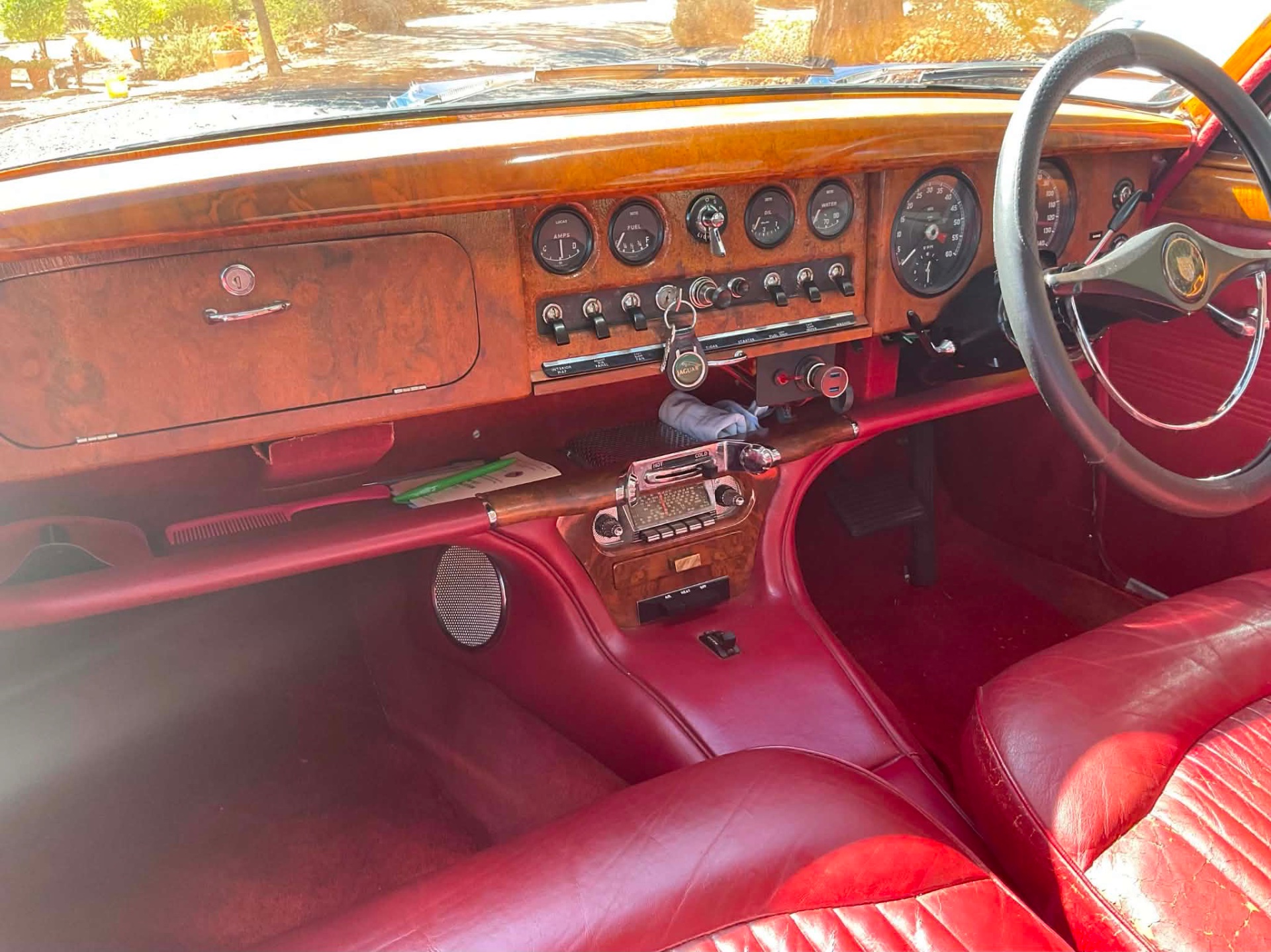 1964 JAGUAR S TYPE AUTOMATIC SEDAN