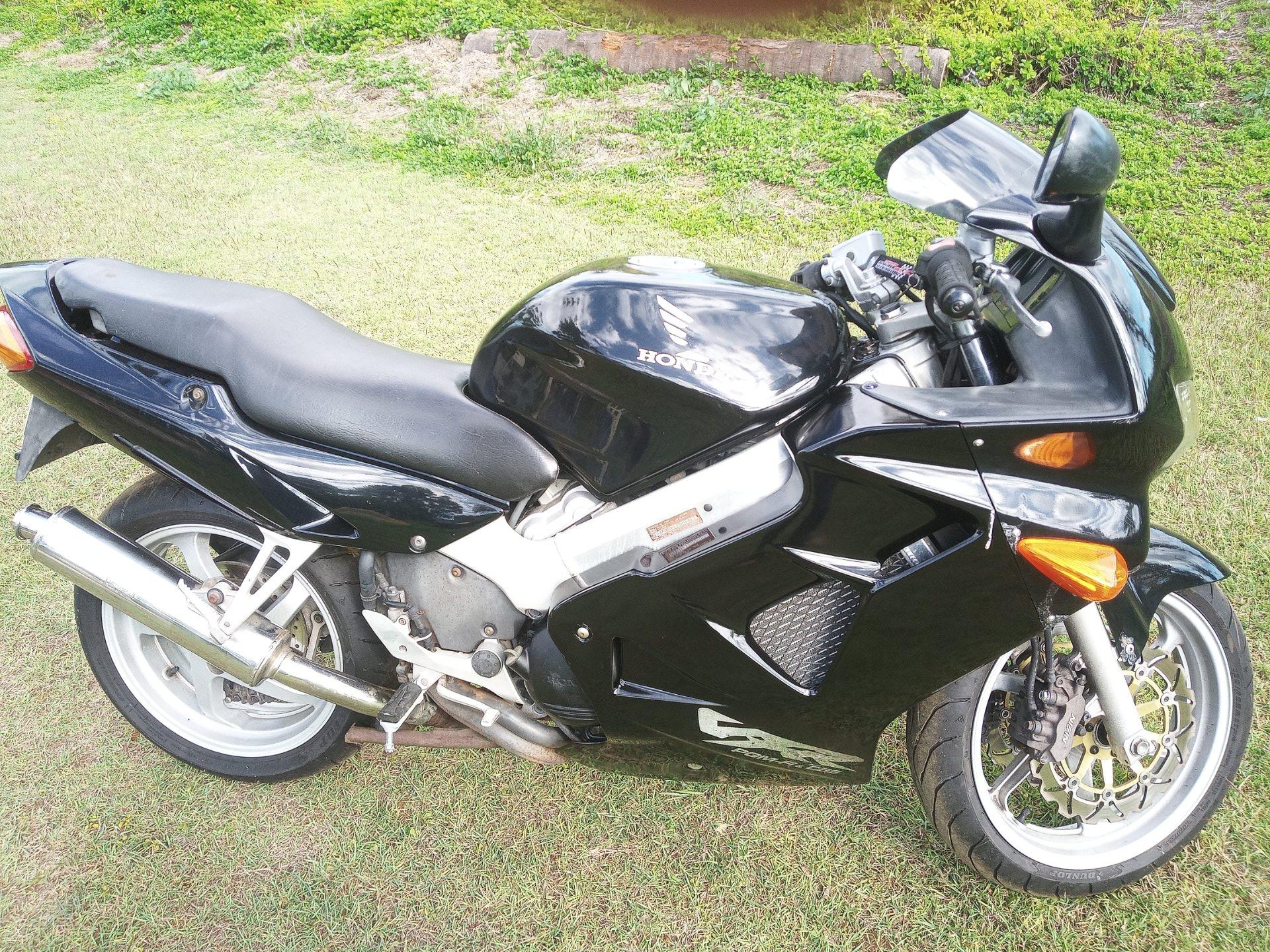 1997 HONDA VFR800F (VFR800Fi) SPORTS