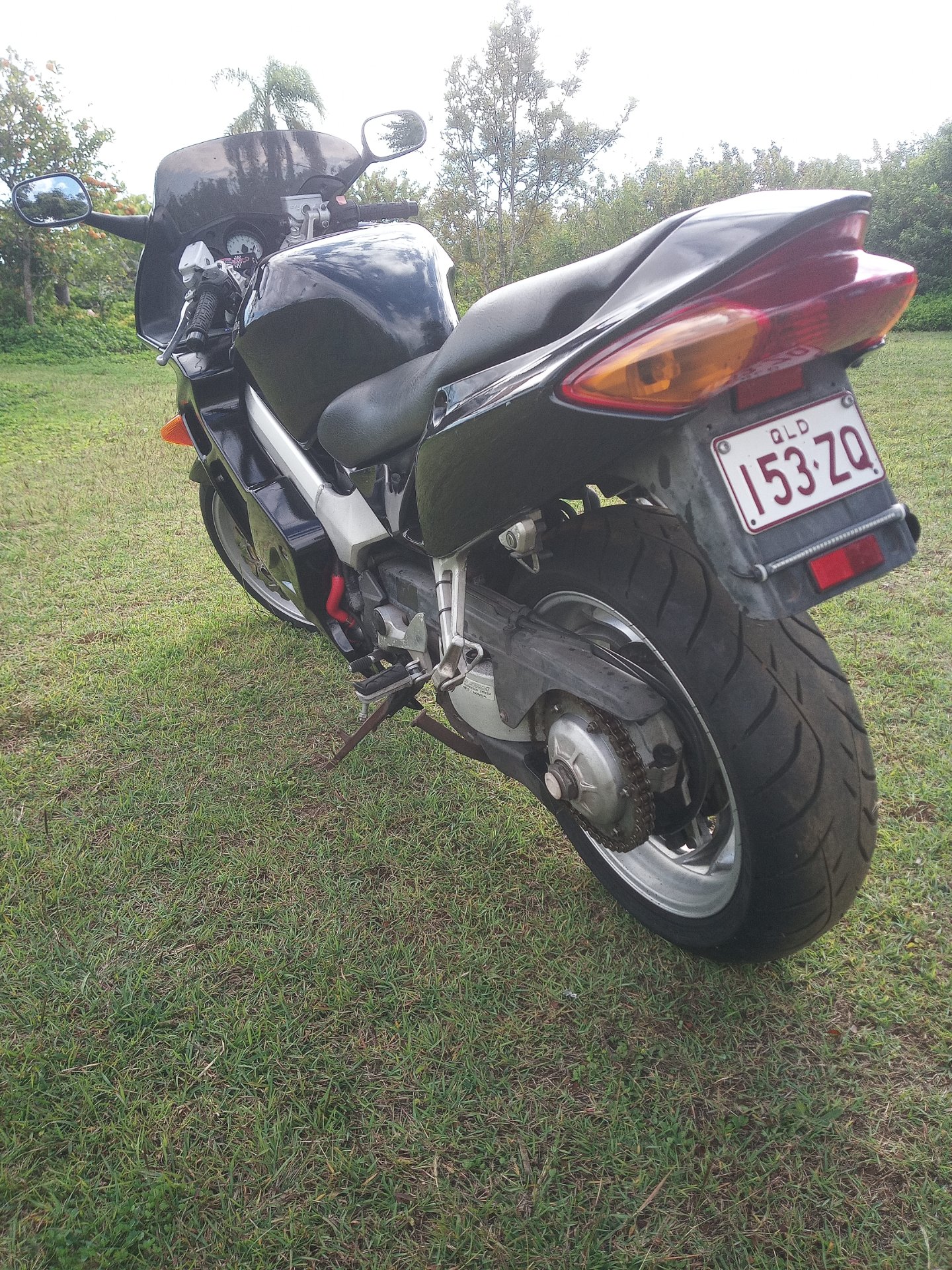 1997 HONDA VFR800F (VFR800Fi) SPORTS 