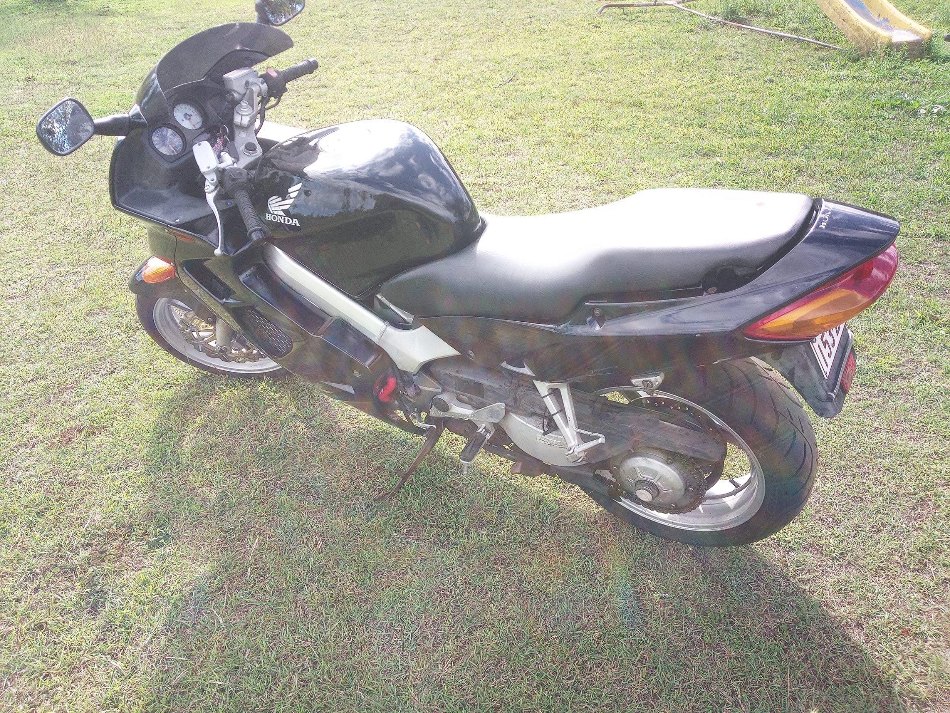 1997 HONDA VFR800F (VFR800Fi) SPORTS 