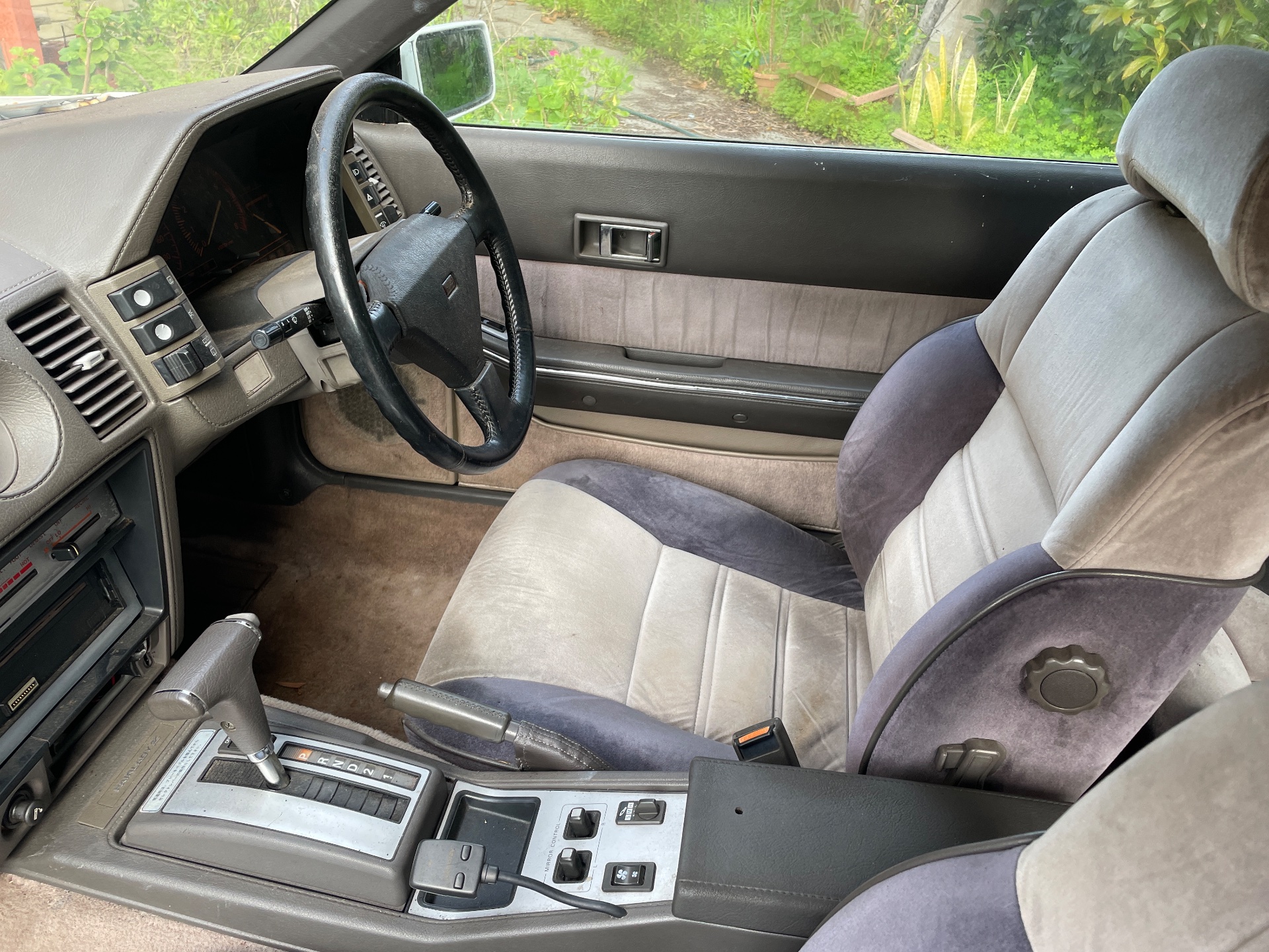 1985 NISSAN ZX300 FAIRLADY AUTOMATIC COUPE