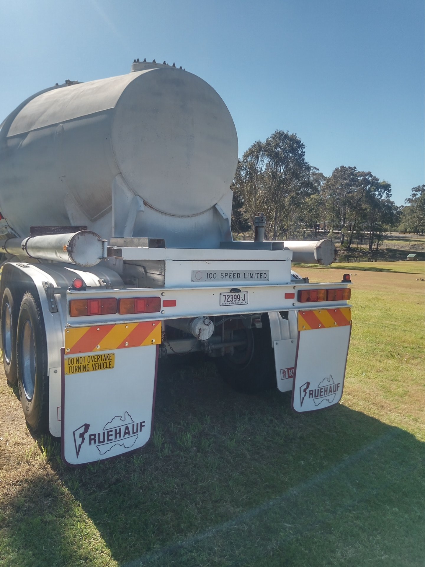 1969 FRUEHAUF TANKER TRAILER