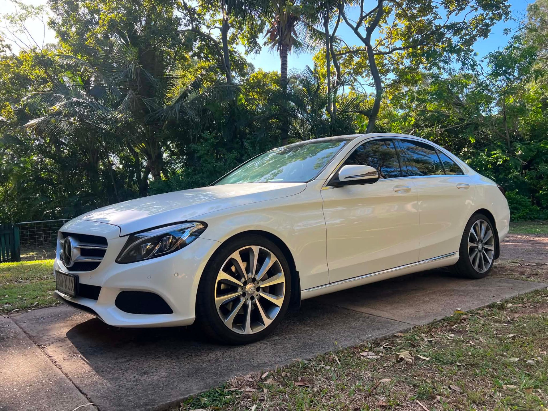 2016 MERCEDES-BENZ C250 205 MY17 9 SP AUTOMATIC G-TRONIC 4D SEDAN